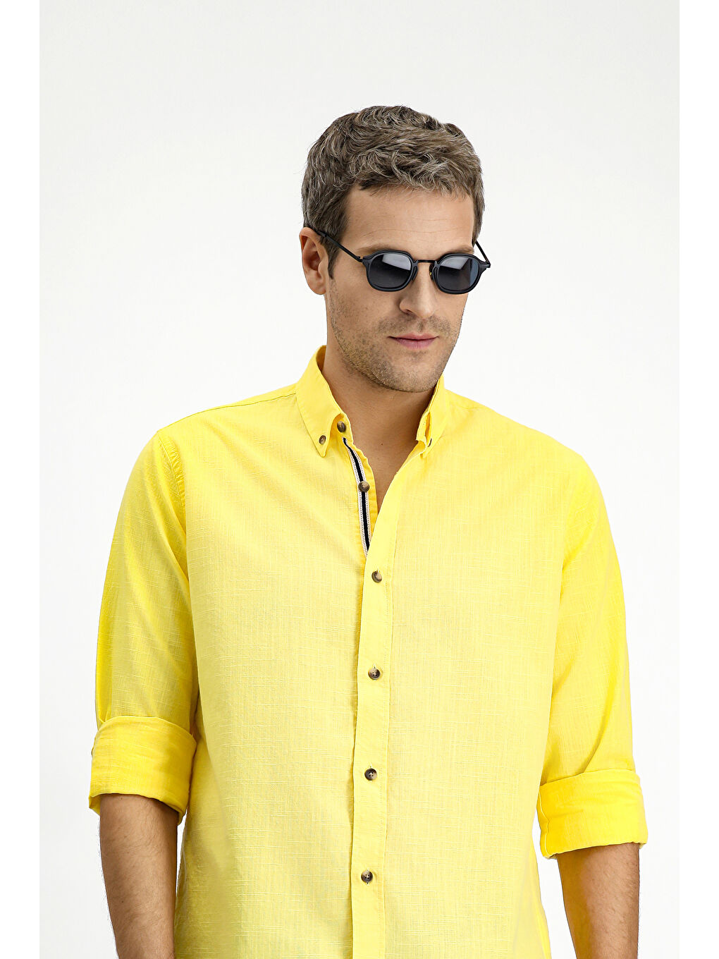 Sarı Uzun Kol Regular Fit Düğmeli Yaka Keten Görünümlü Spor Pamuk Gömlek-2