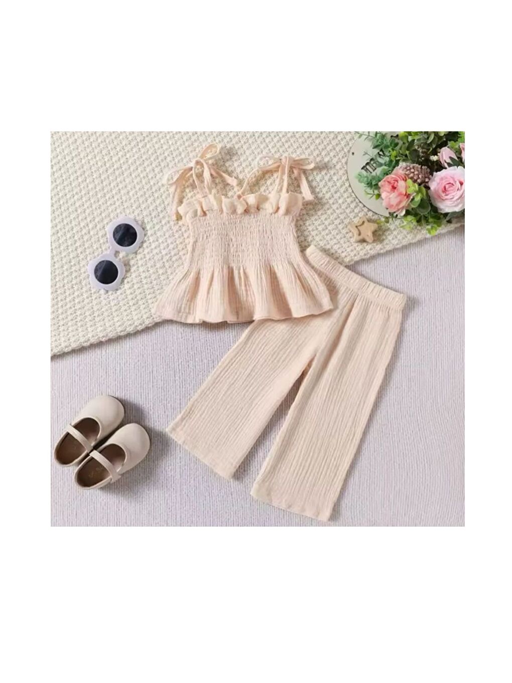 Ekru Fırfır Detaylı Kız Çocuk Takım