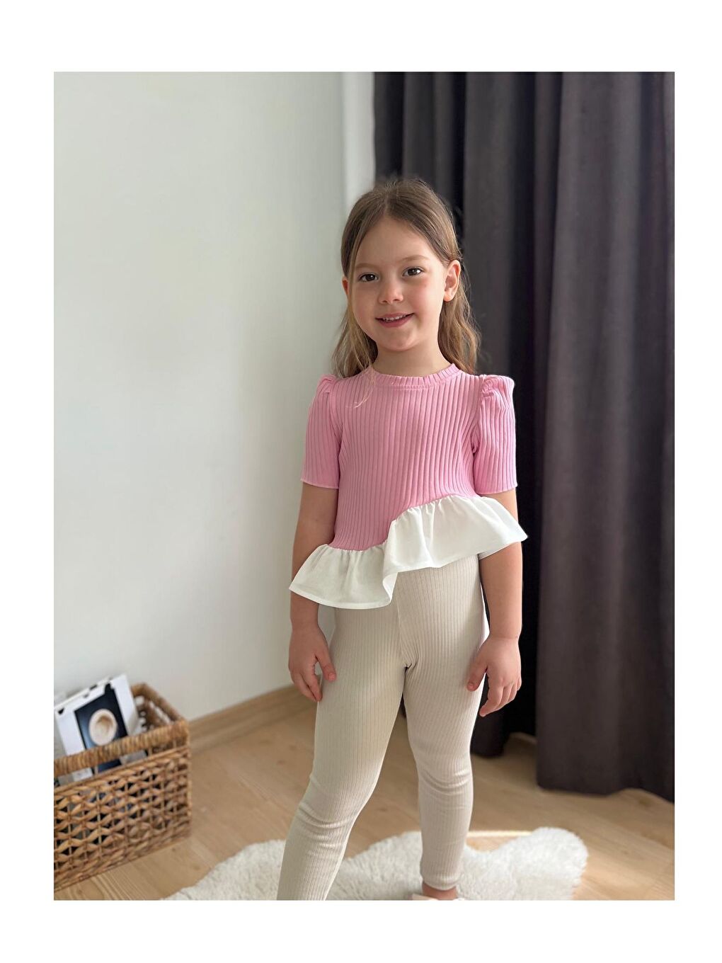 Pembe Fırfır Detaylı Kız Çocuk Takım-1