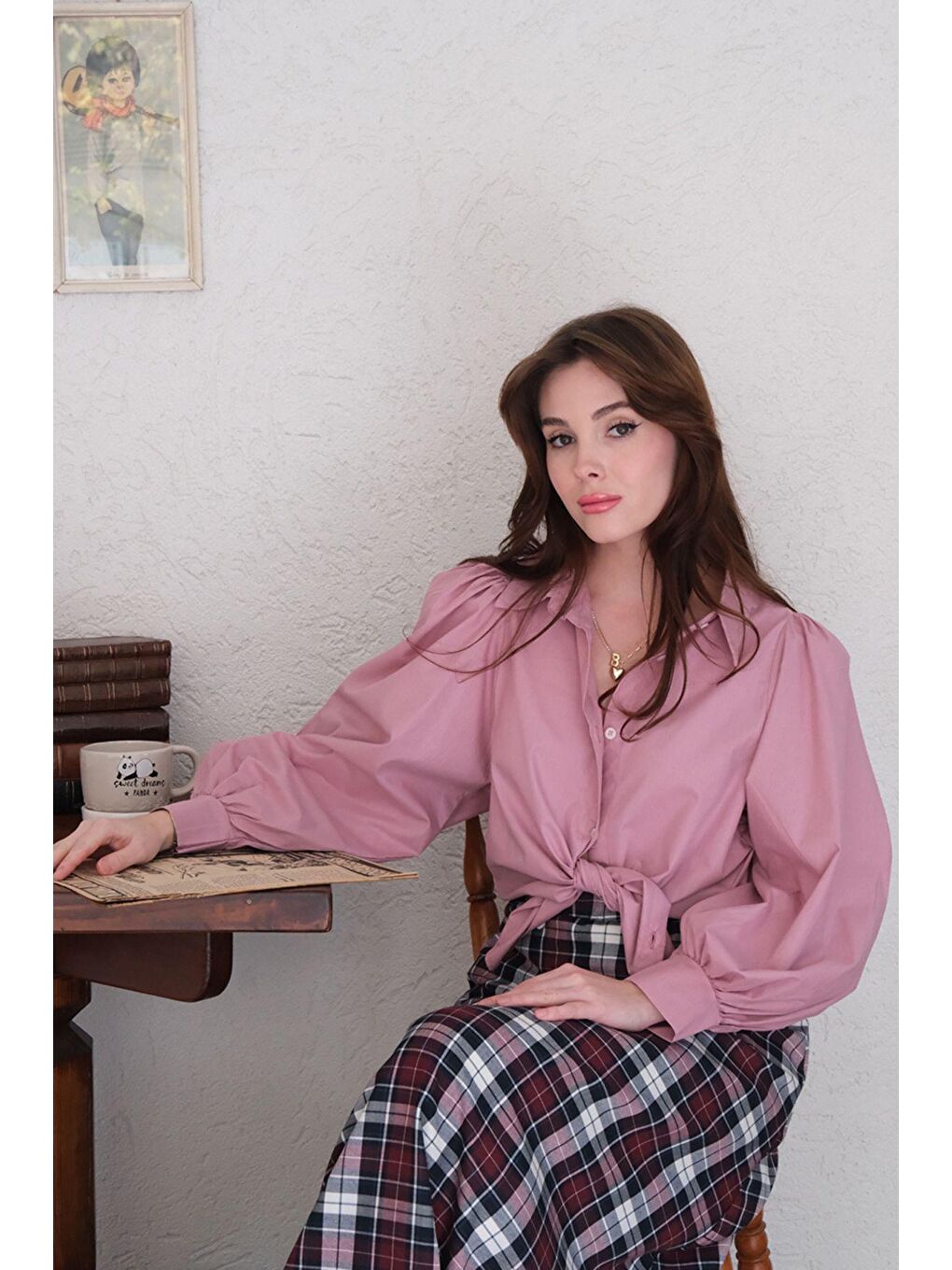 Pembe Gül Kurusu Klasik Yaka Crop Gömlek-3