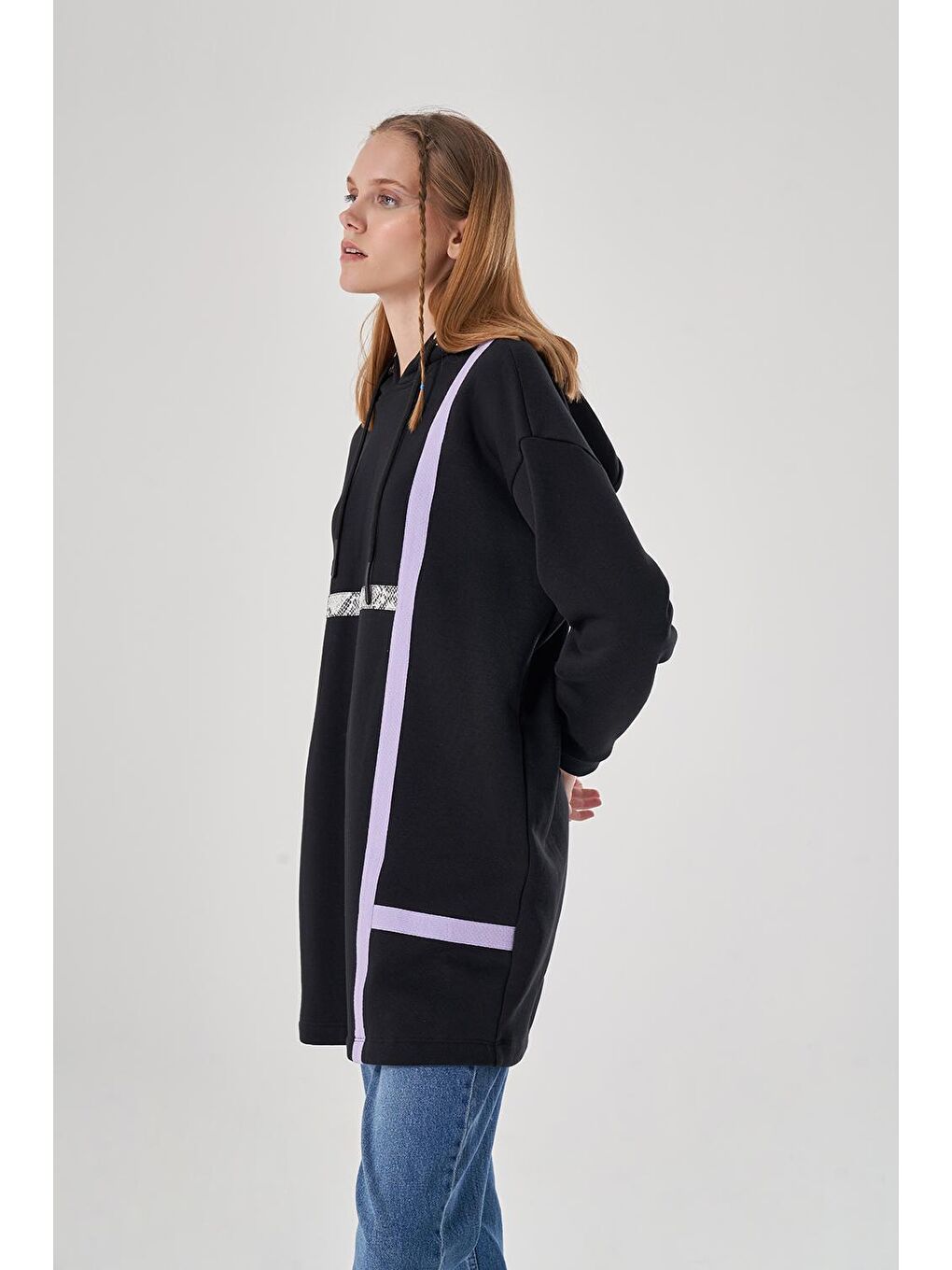 Renk Biyeli kapüşonlu Siyah Sweatshirt-2