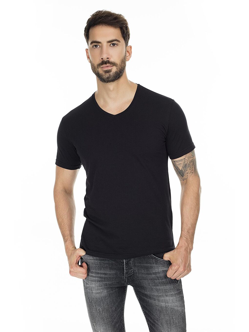 Siyah Basic V Yaka Slim Fit Tişört 5722512V