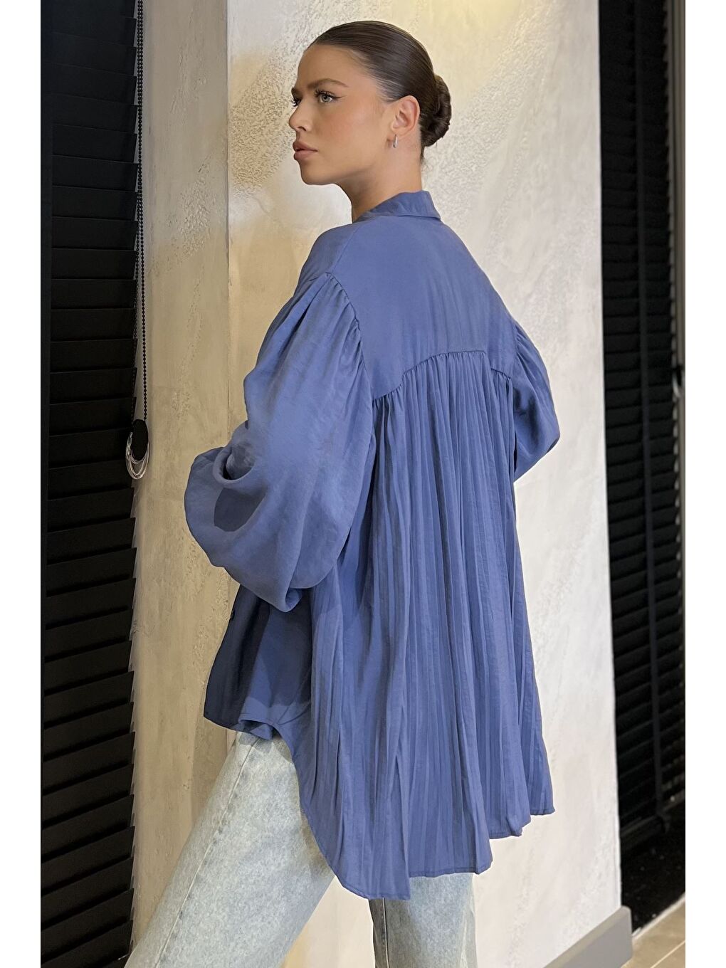 İndigo Pile Detaylı Kadın Salaş Gömlek-2