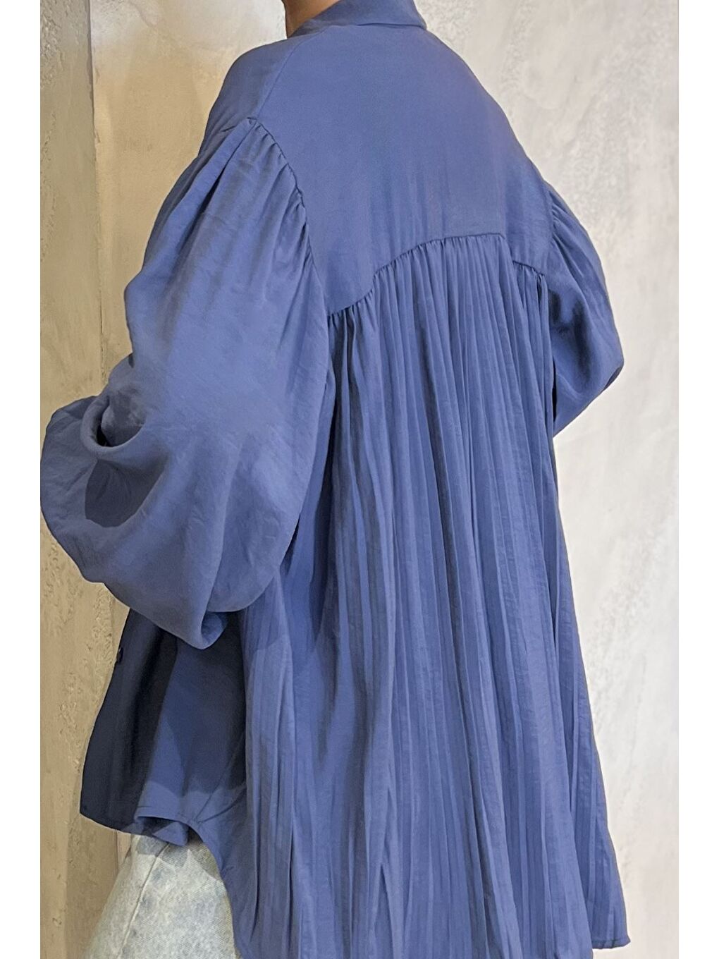 İndigo Pile Detaylı Kadın Salaş Gömlek-3