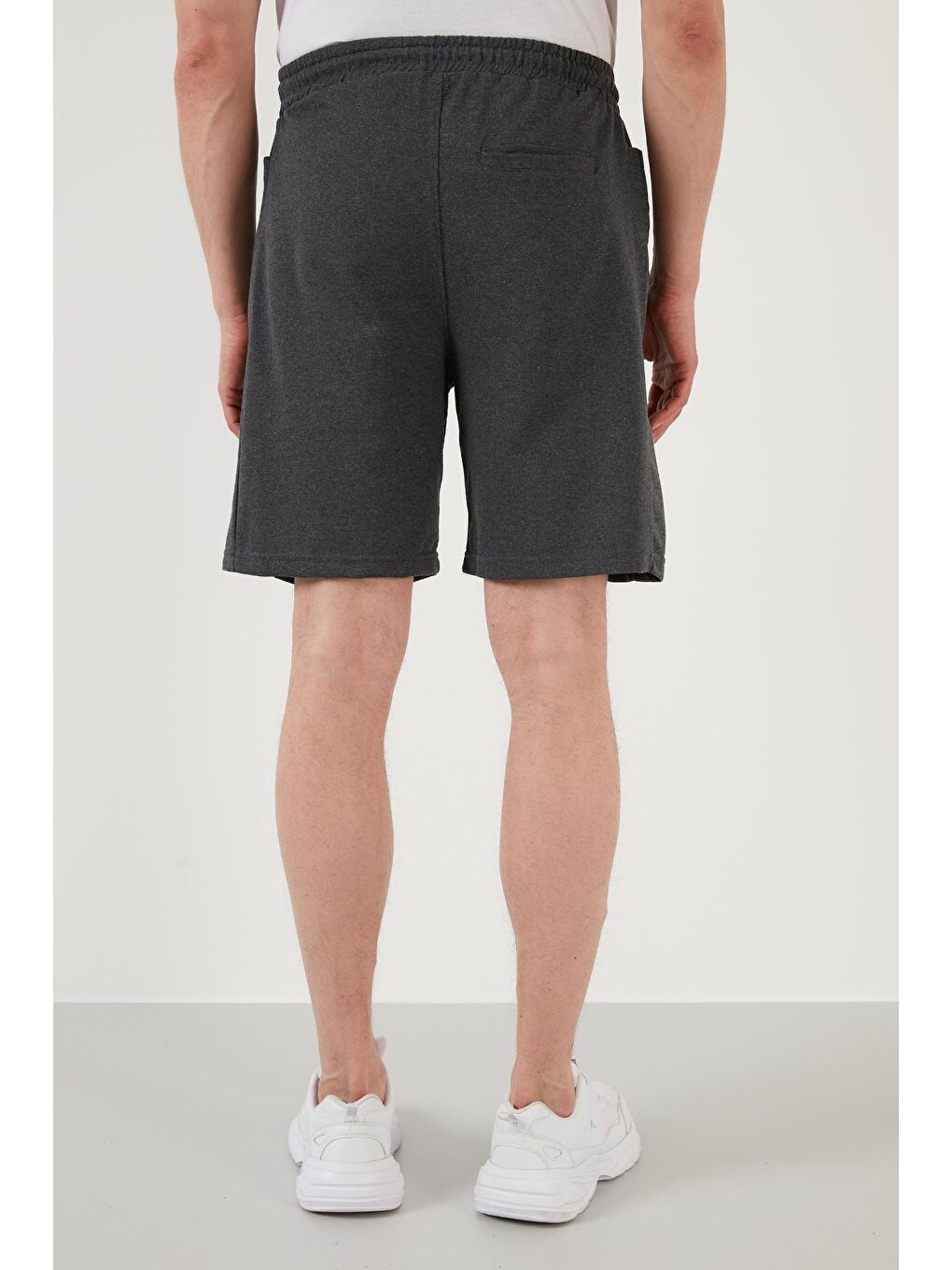 Antrasit Pamuklu Elastik Bel Bantlı Cepli Şort 568B801-2