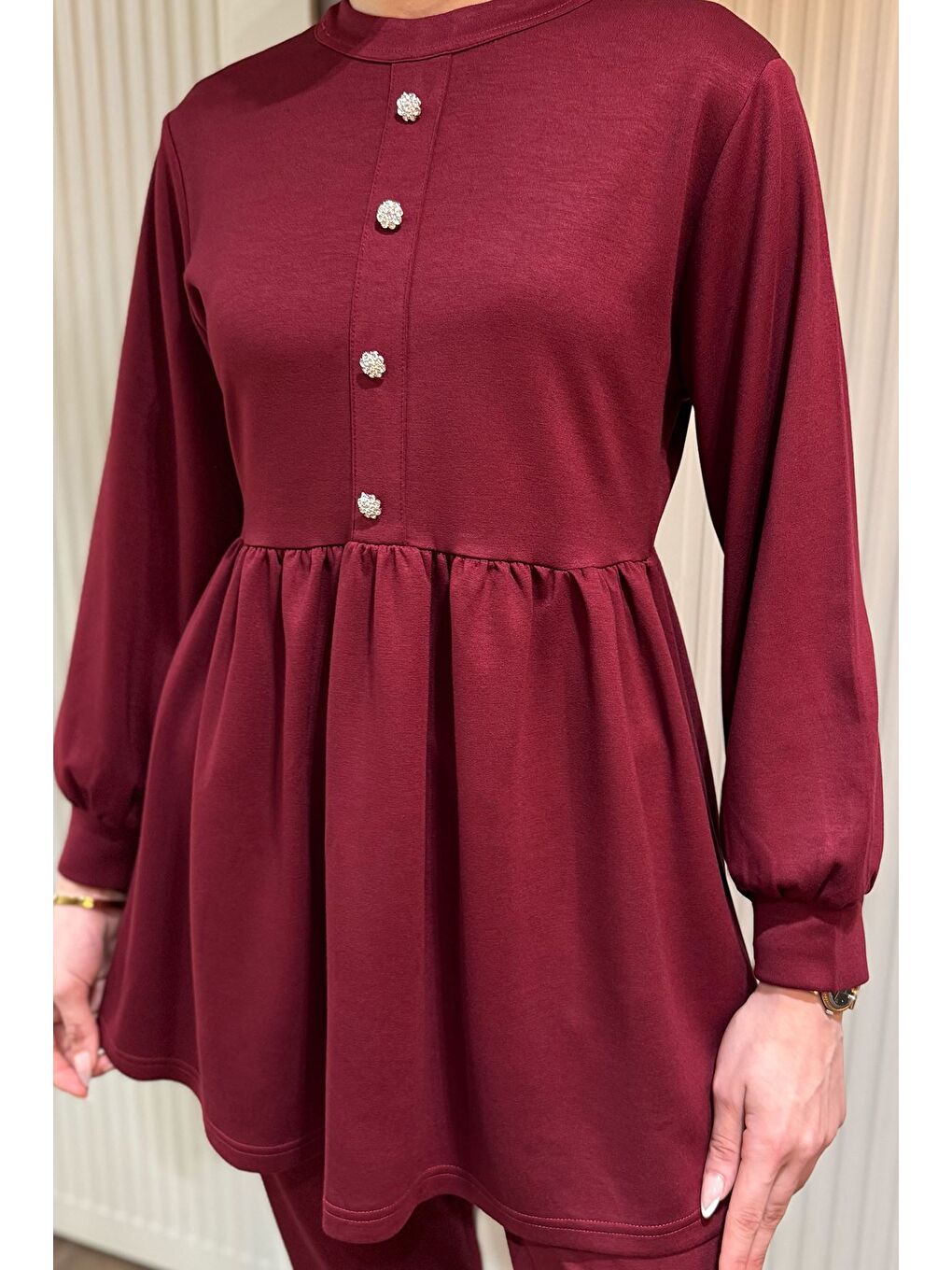 Bordo Kadın Taşlı Düğmeli Fırfırlı Tunik Pantolon Tesettür İkili Takım-3