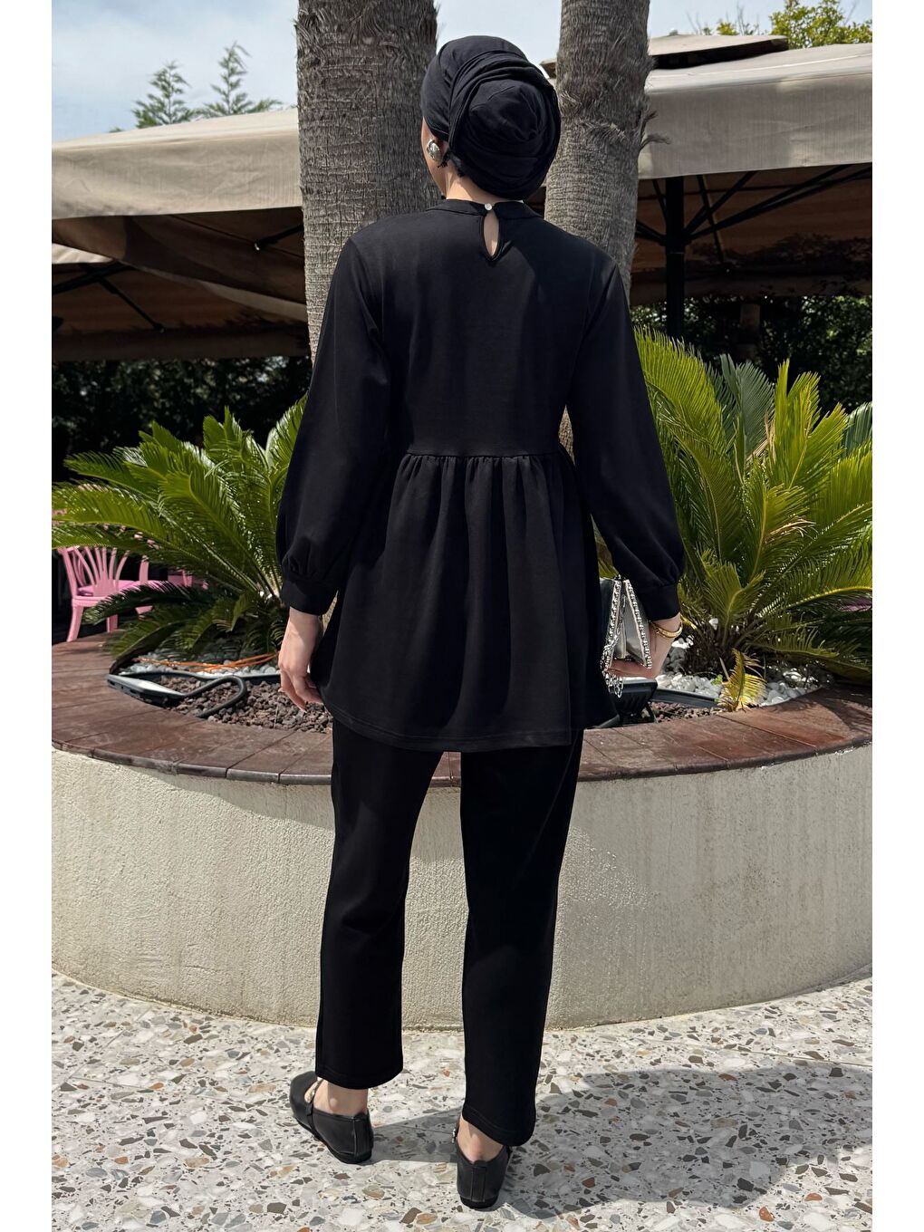 Siyah Kadın Taşlı Düğmeli Fırfırlı Tunik Pantolon Tesettür İkili Takım-3