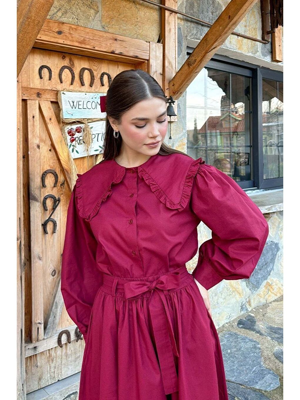 Bordo Yakası Fırfırlı Crop Gömlek-2