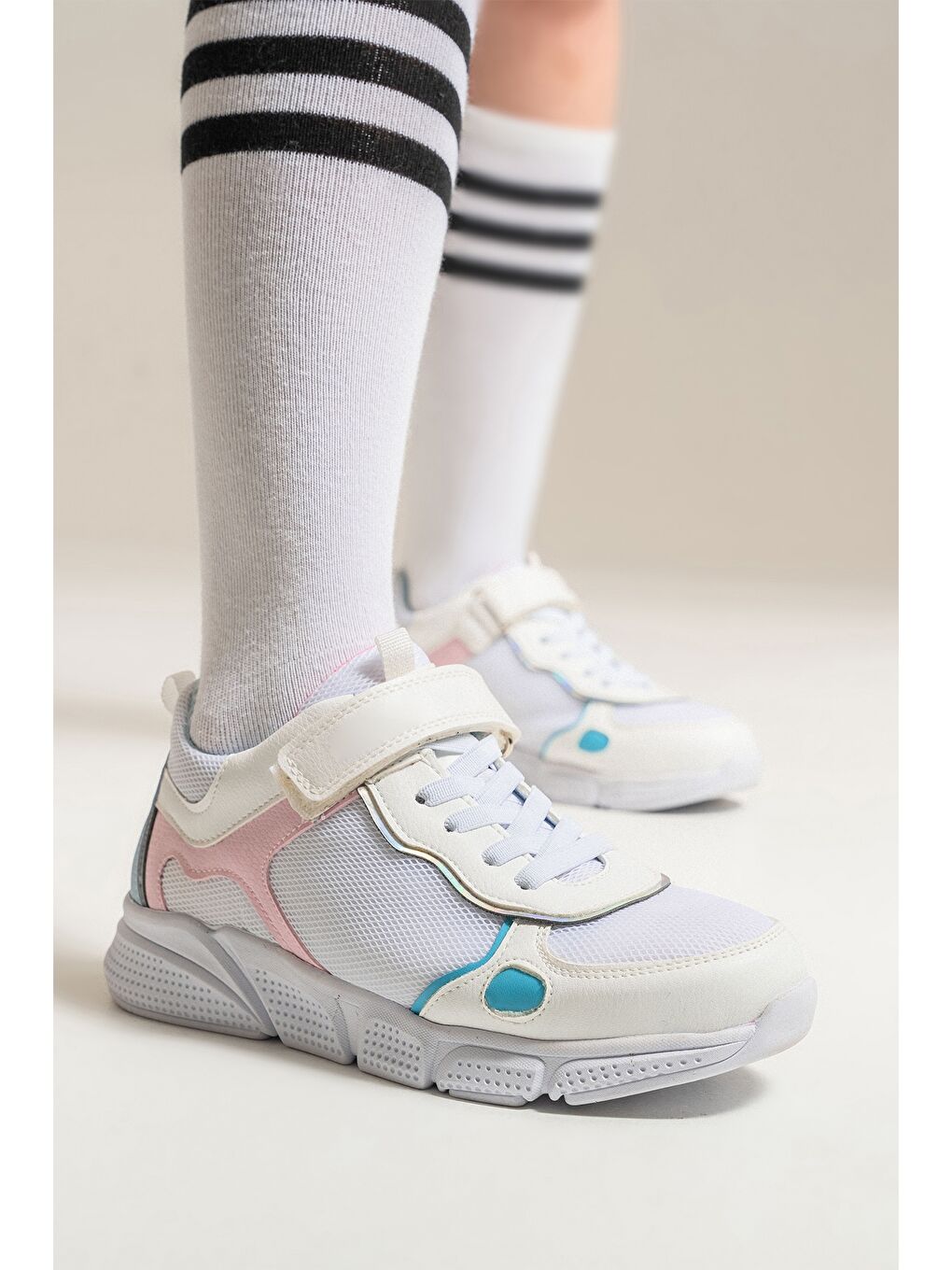 Kız Çocuk Beyaz Günlük Spor Ayakkabı