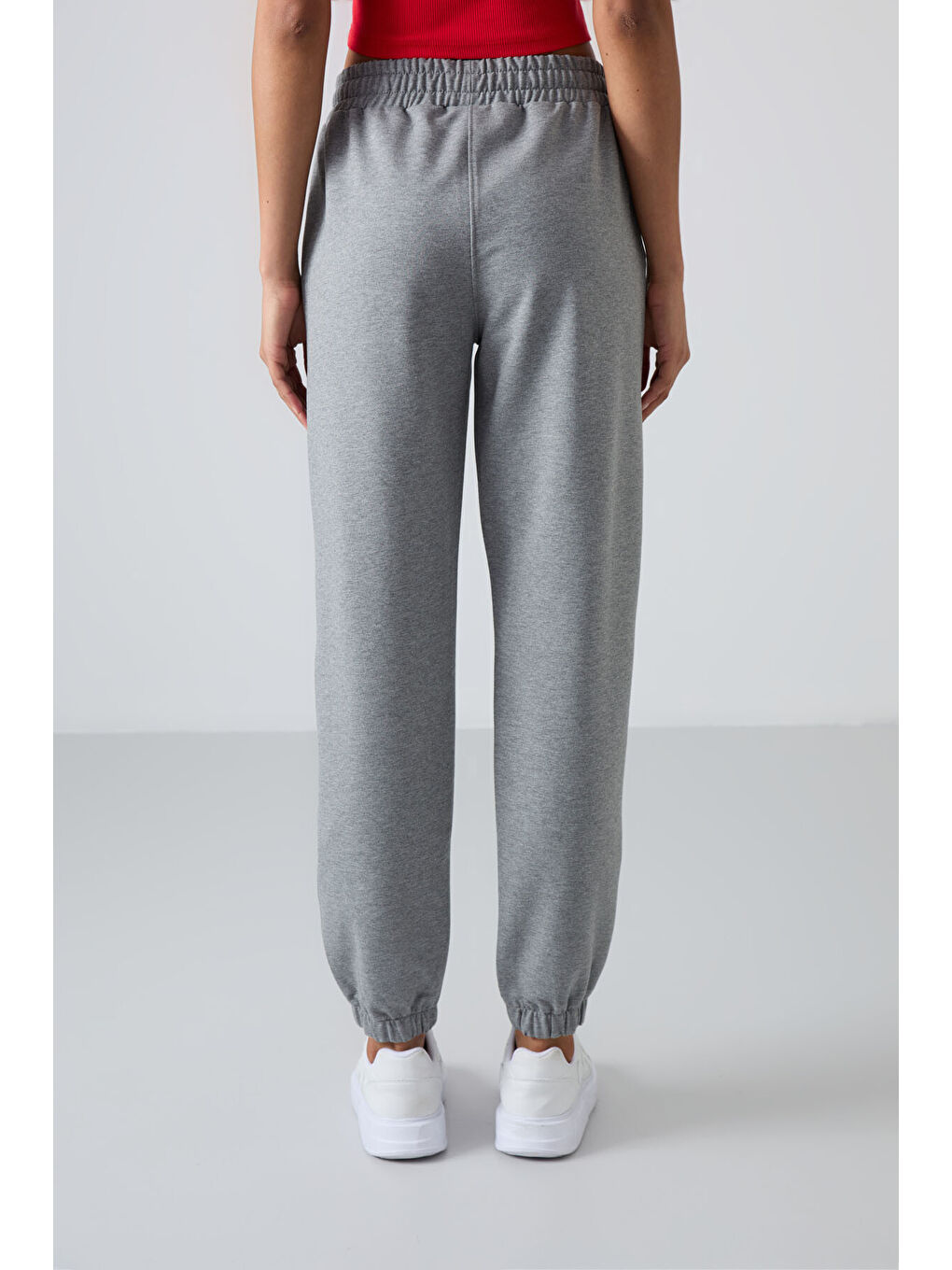 Gri Melanj Cepli Yüksek Bel Rahat Form Lastik Paça Kadın Eşofman Alt - 94583-4