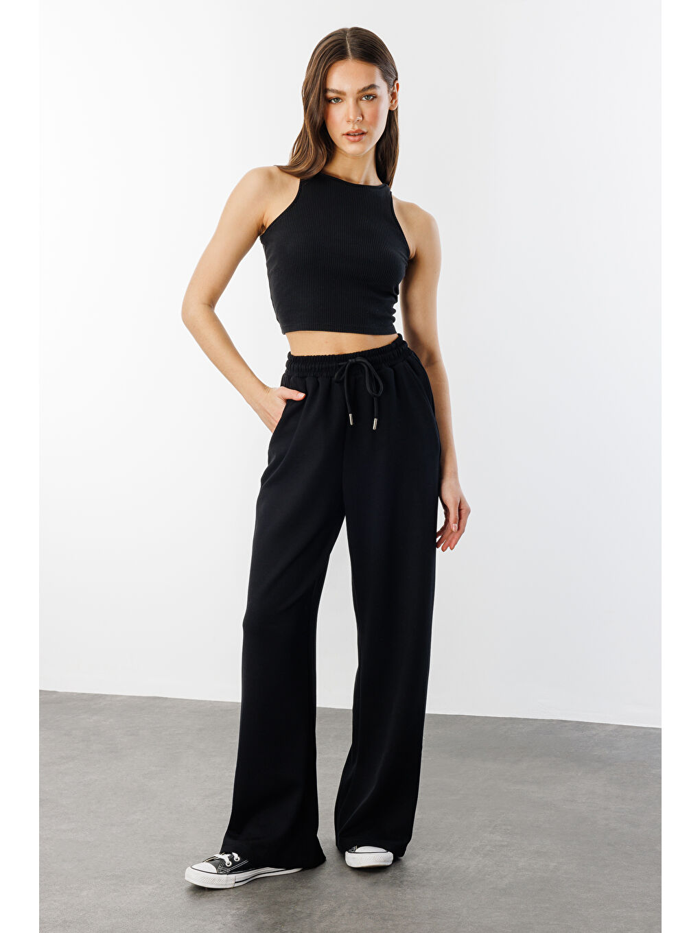 Siyah Kadın Geniş Paça Modal Eşofman Altı MODAL-EŞOFMAN-1