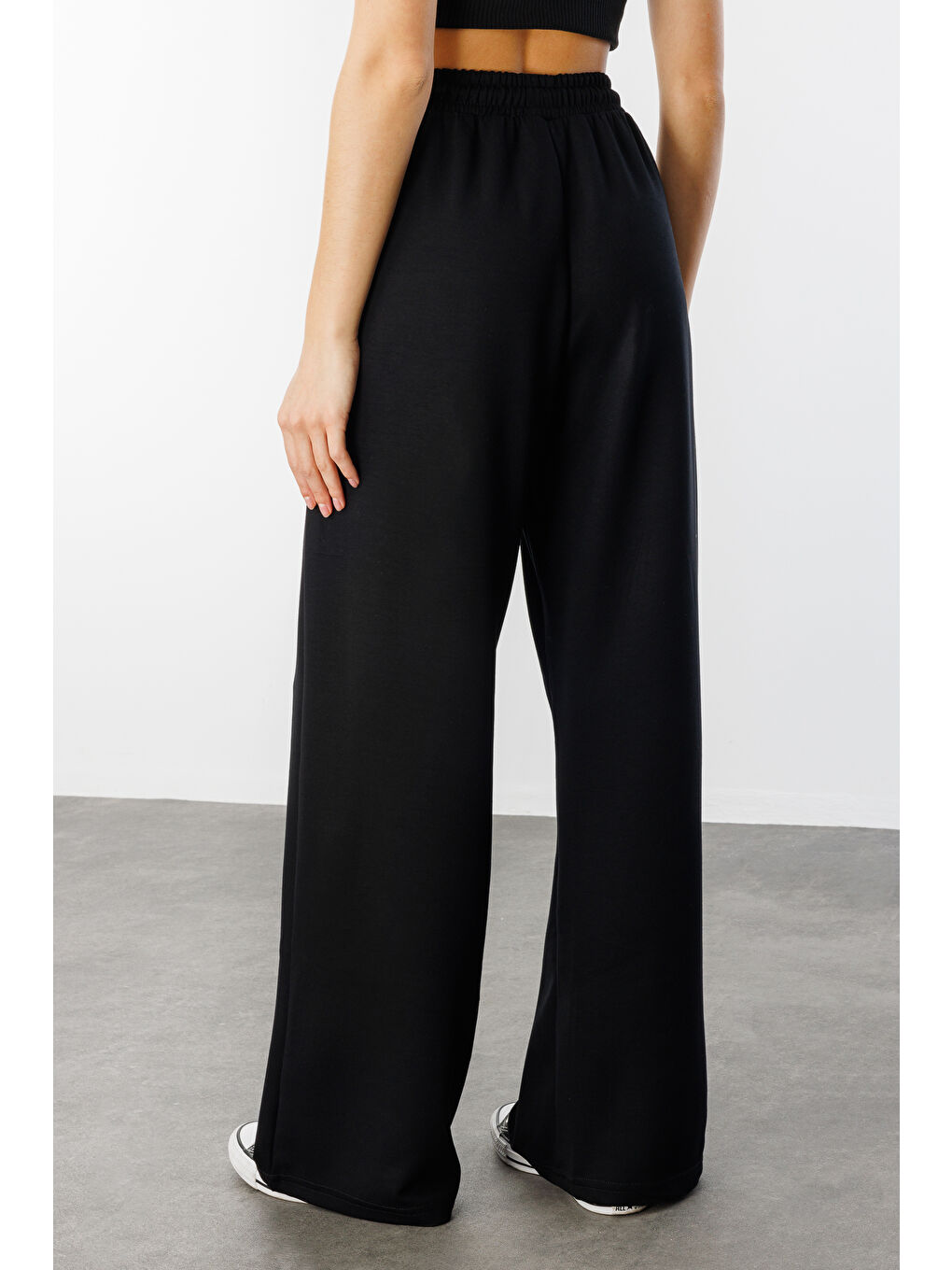 Siyah Kadın Geniş Paça Modal Eşofman Altı MODAL-EŞOFMAN-3