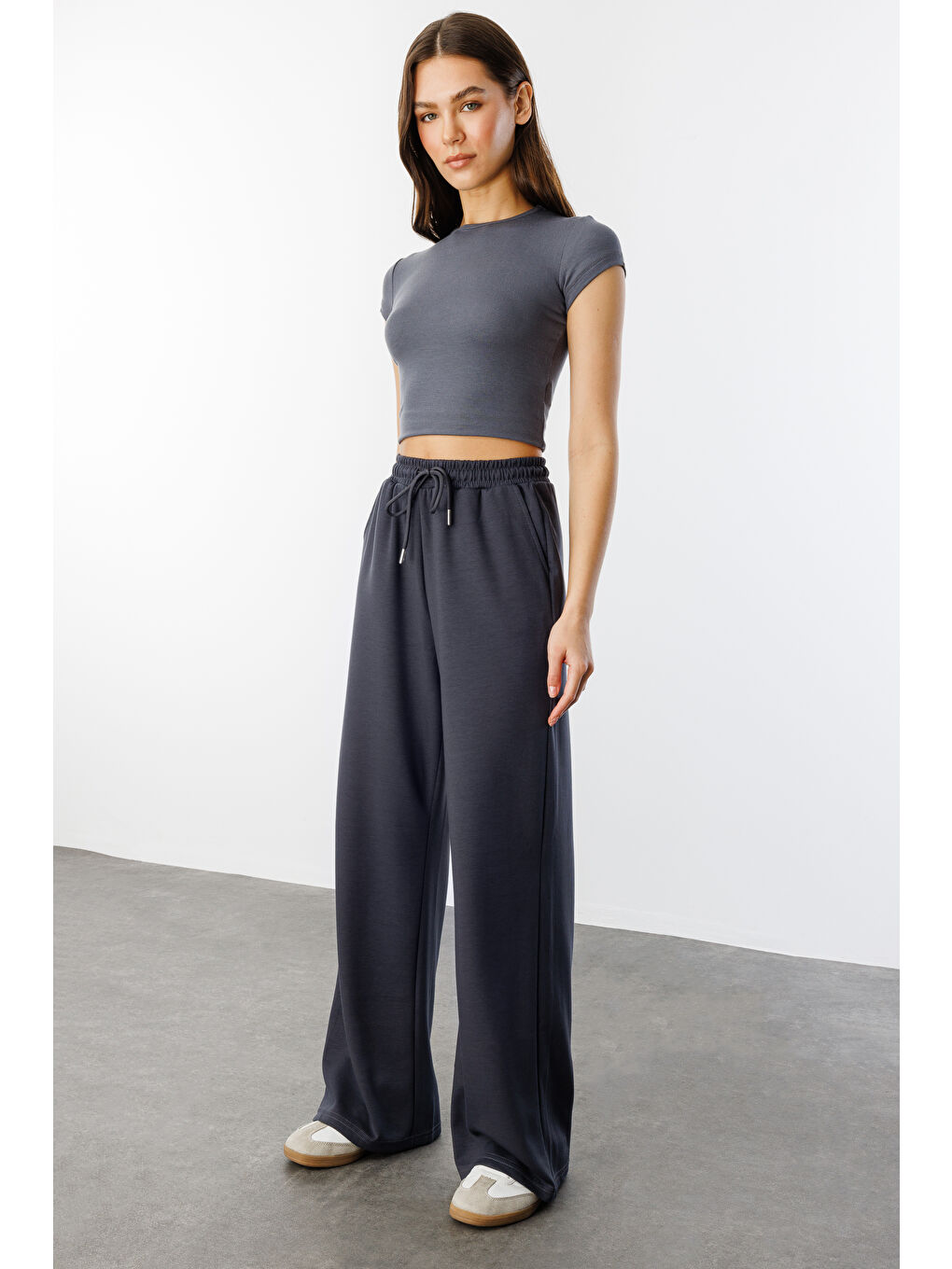 Gri Kadın Geniş Paça Modal Eşofman Altı MODAL-EŞOFMAN-1
