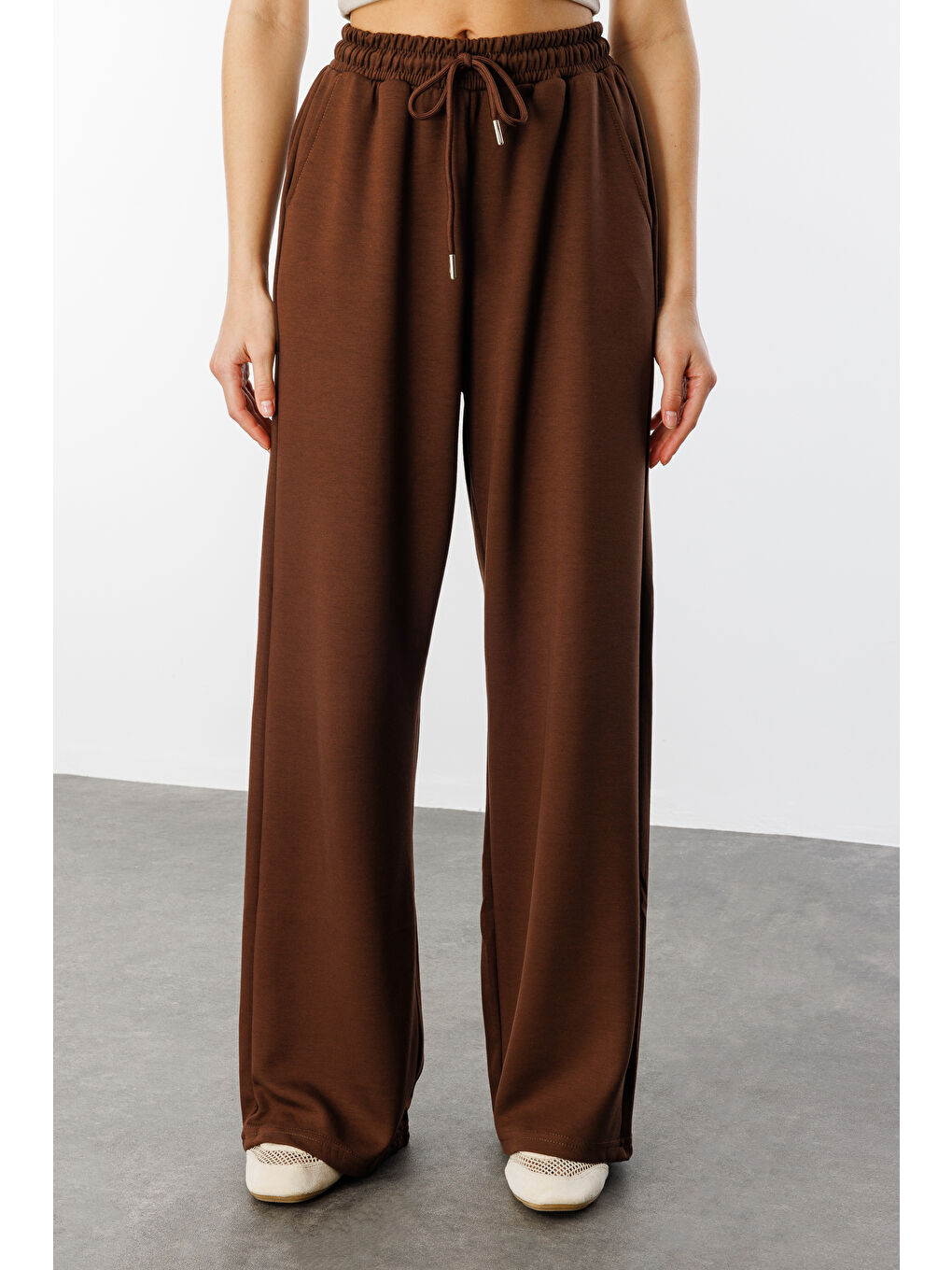 Kahverengi Kadın Geniş Paça Modal Eşofman Altı MODAL-EŞOFMAN-2