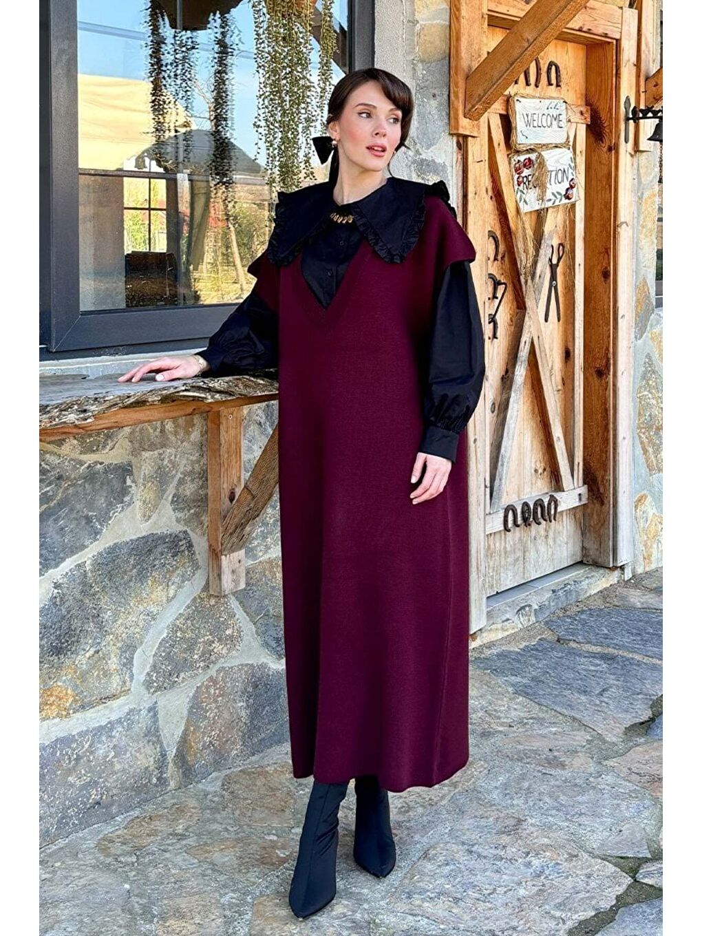 Siyah Yakası Fırfırlı Crop Gömlek-5