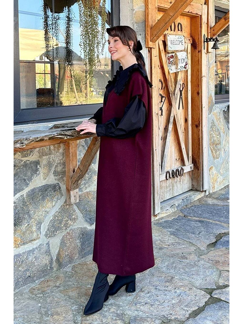 Siyah Yakası Fırfırlı Crop Gömlek-6