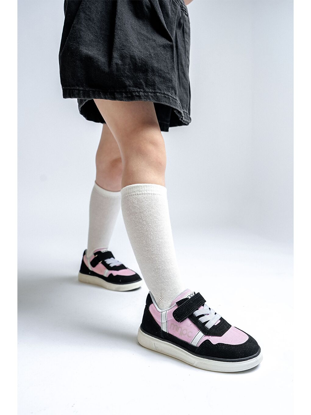 Kız Çocuk Siyah-Pembe Günlük Ayakkabı-3