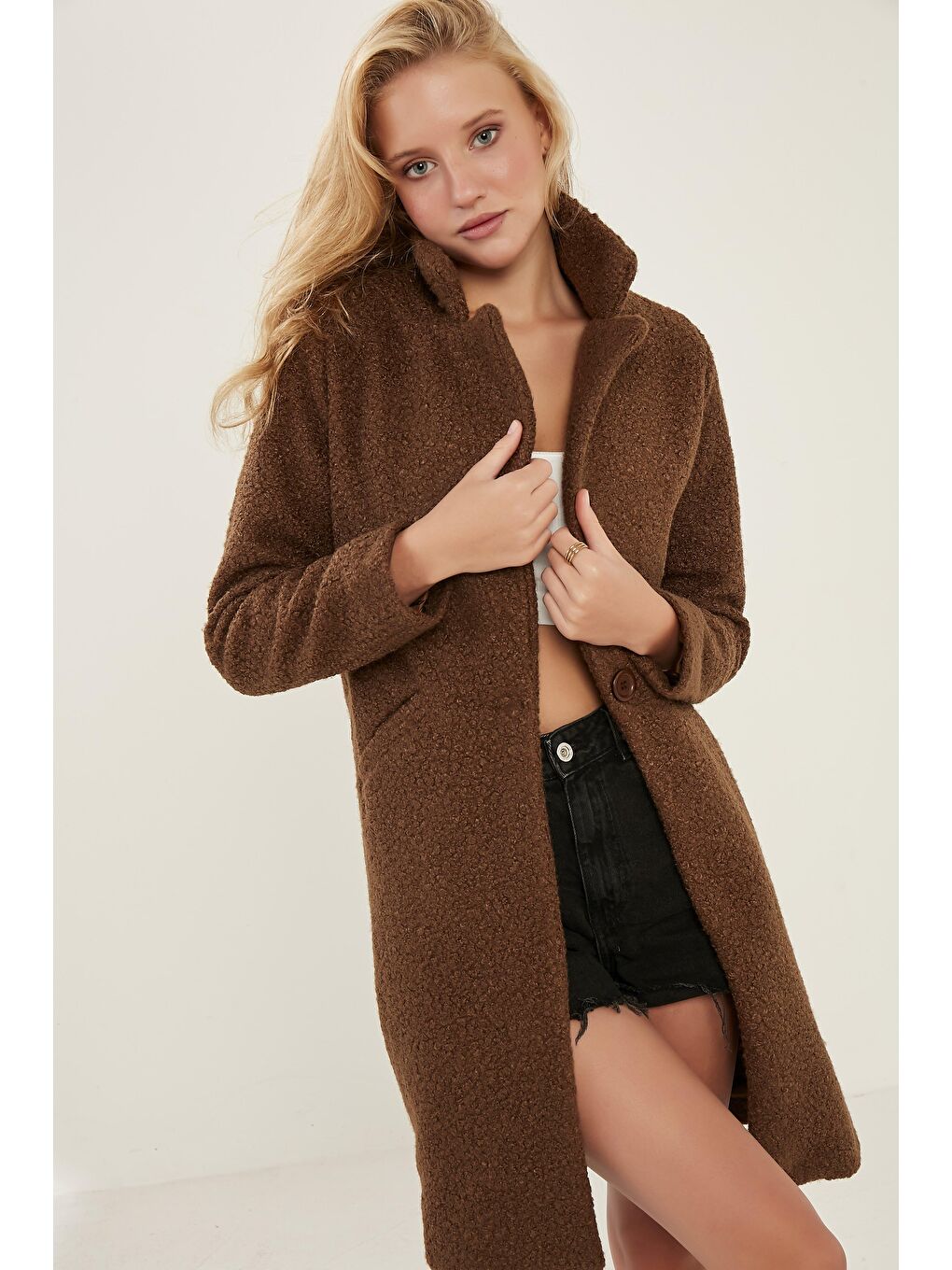 Kahverengi Kadın Çikolata Buklet Kaban-1