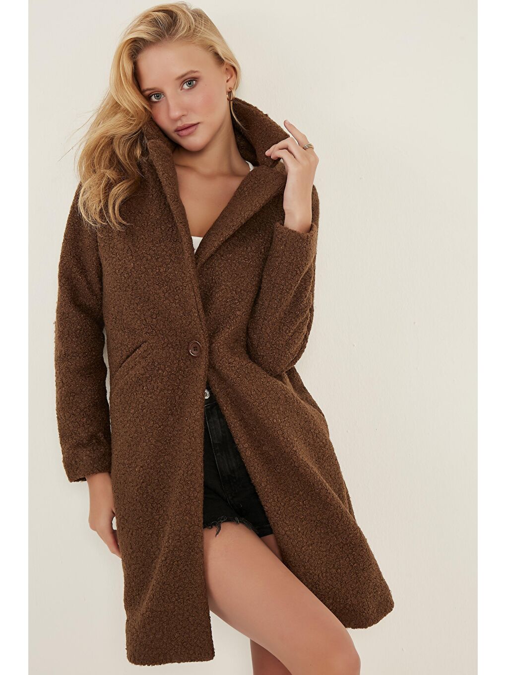 Kahverengi Kadın Çikolata Buklet Kaban-2