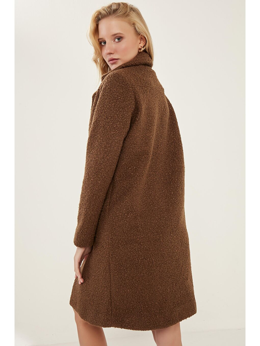 Kahverengi Kadın Çikolata Buklet Kaban-3