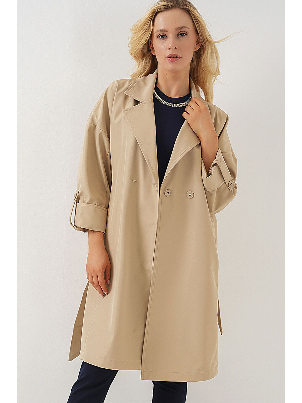 9104 Kruvaze Yaka Astarlı Trençkot - Bej-1