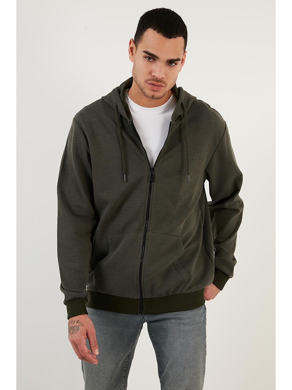 Haki Regular Fit Kapüşonlu Cepli  Pamuklu Fermuarlı Sweatshirt 5905218-2