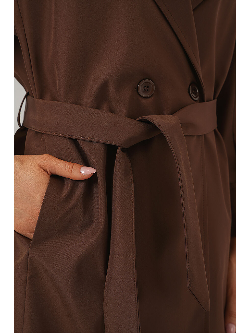 9104 Kruvaze Yaka Astarlı Trençkot - Kahverengi-3