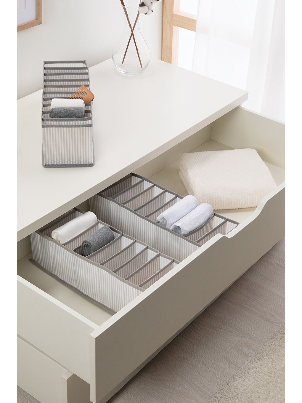 3'lü 10 Bölmeli Gri Çizgili Çekmece İçi Düzenleyici Set