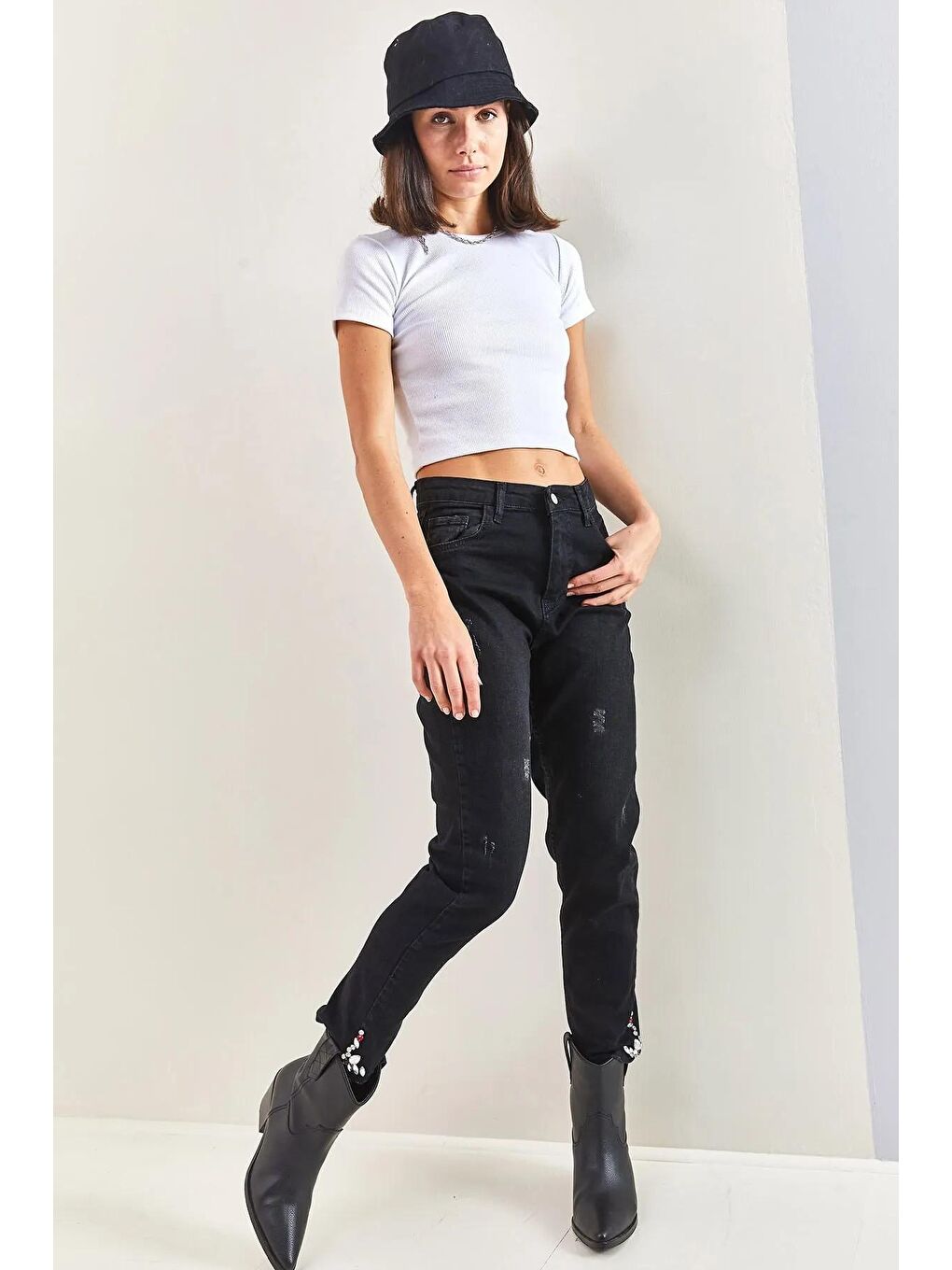 Lacivert Kadın Yüksek Bel Paça Taşlı Mom Jeans