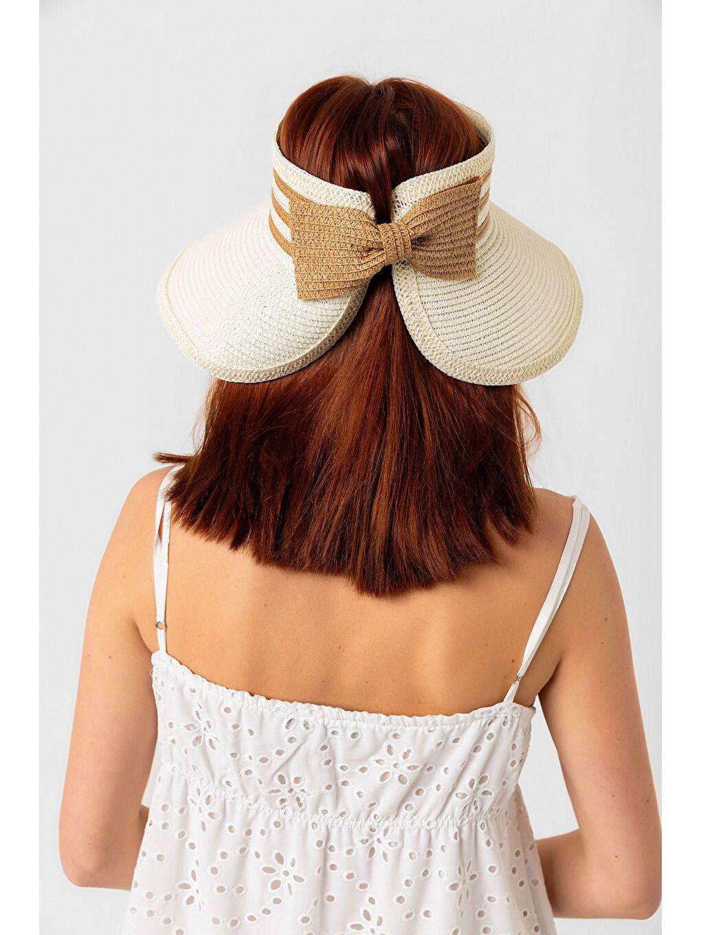 Bej Tepesi Açık Şerit Detaylı Hasır Vizör Şapka Hsr2079-5