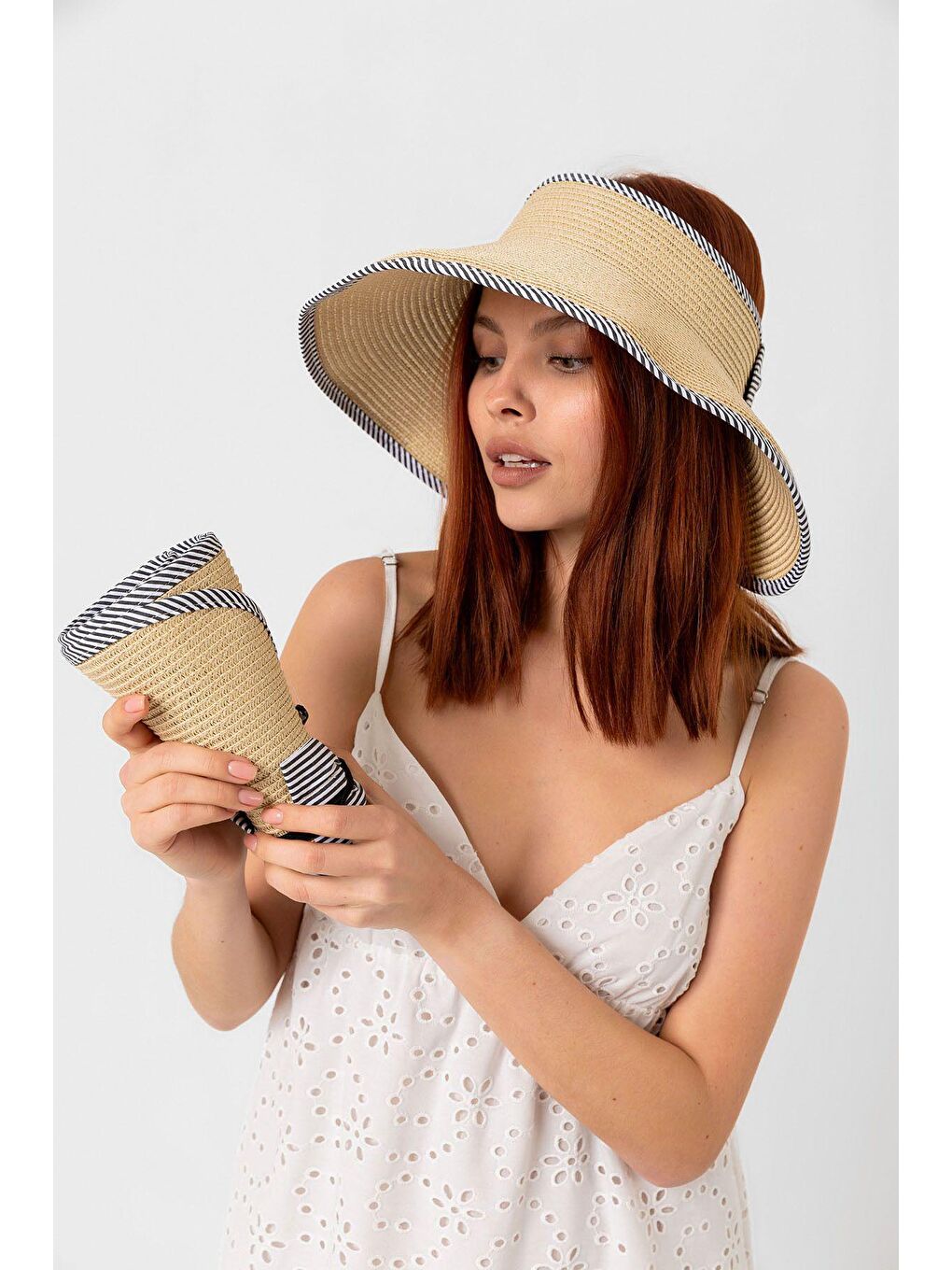 Bej Tepesi Açık Hasır Vizör Şapka Hsr2078