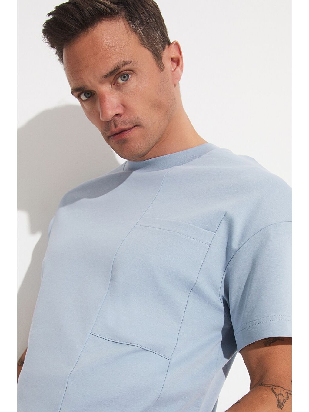 Mavi Oversize Cepli Bisiklet Yakalı Erkek Tişört