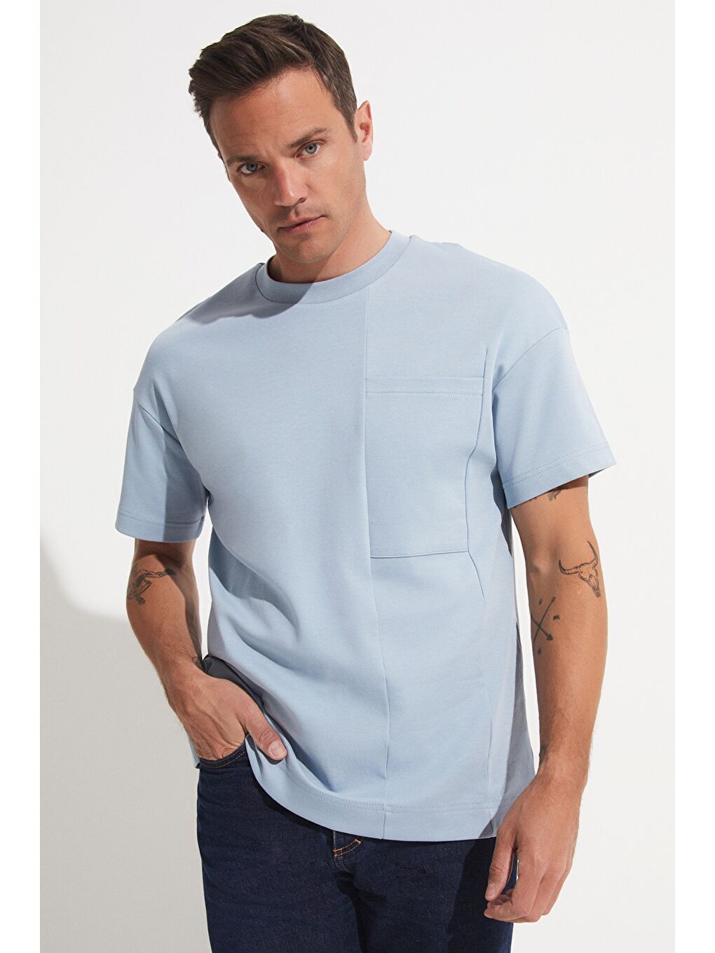 Mavi Oversize Cepli Bisiklet Yakalı Erkek Tişört-4