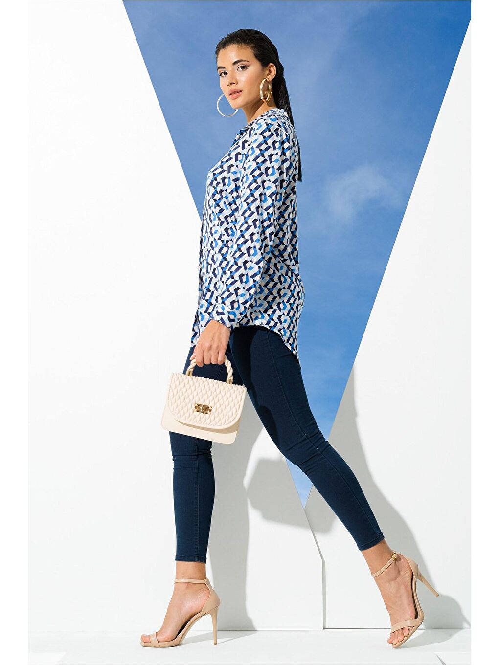 Geometrik Mavi Desen Viskon Gömlek-1