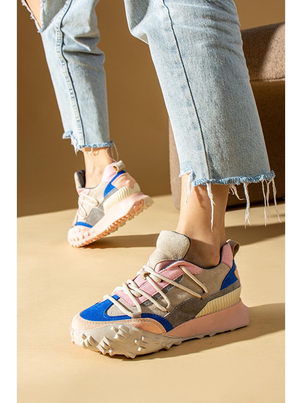 Mavi Kalın Taban Bağcıklı Kadın Sneaker 36-144-23