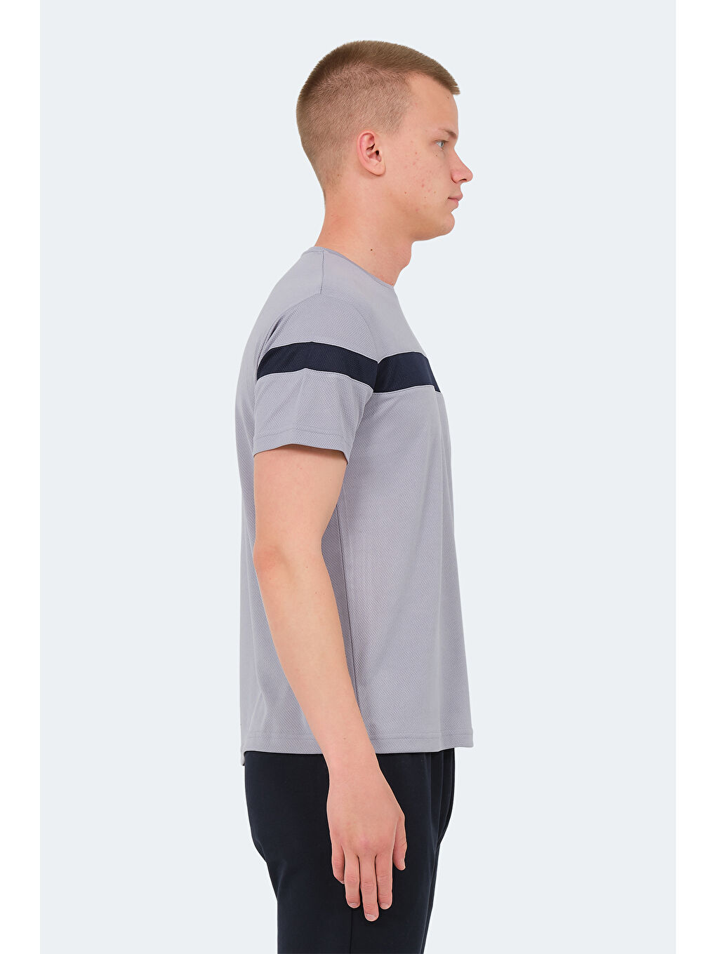 Gri Bisiklet Yaka Kısa Kollu Erkek Tişört-3