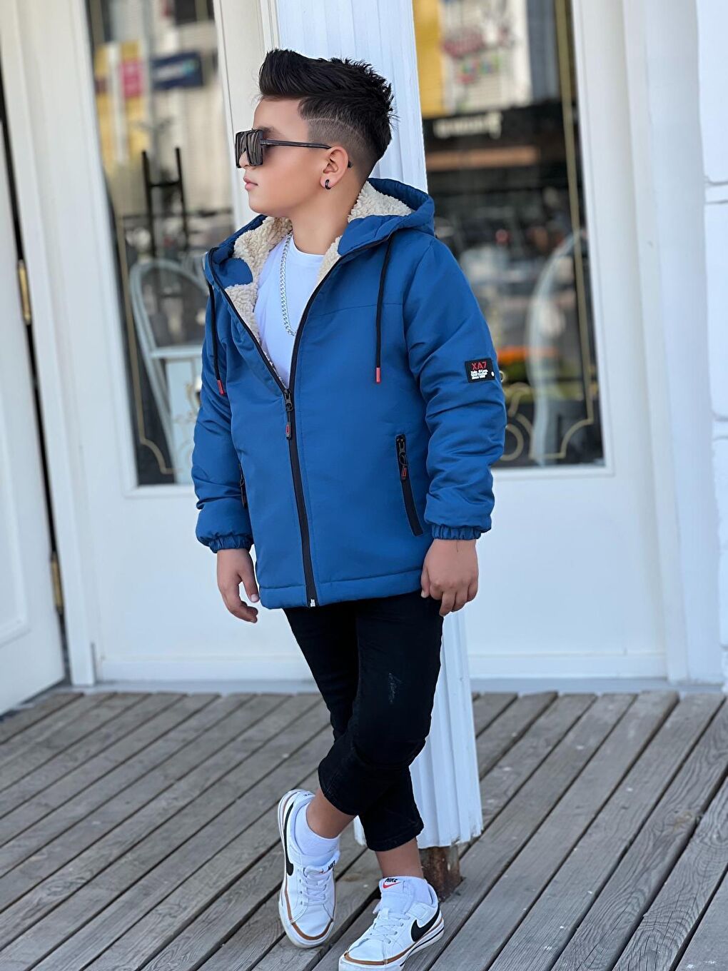 Mavi Erkek Çocuk Kapüşonlu İçi Kürklü Mont KM3050-2