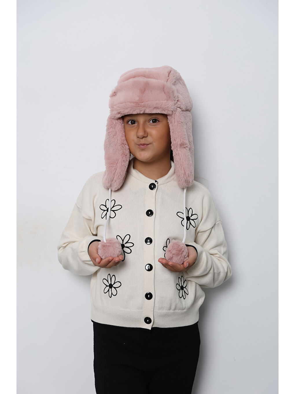Luminos Butik Pembe Kız Çocuk Pudra Kürklü Kulaklıklı Pelüş Bere Şapka BERE1115 - 3
