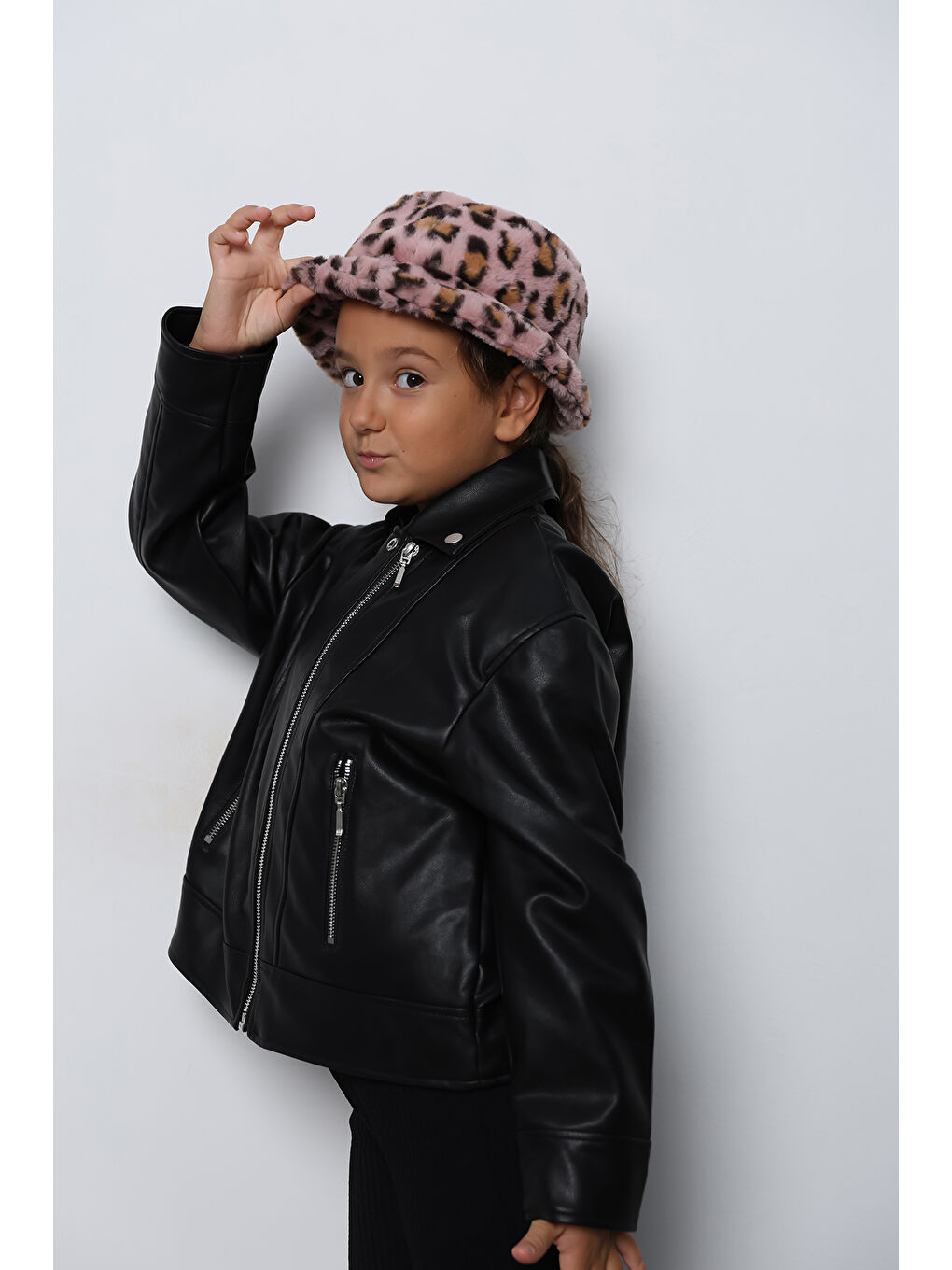 Pembe Kız Çocuk Pudra Leopar Pelüş Bucket Kova Şapka Spk1140-1