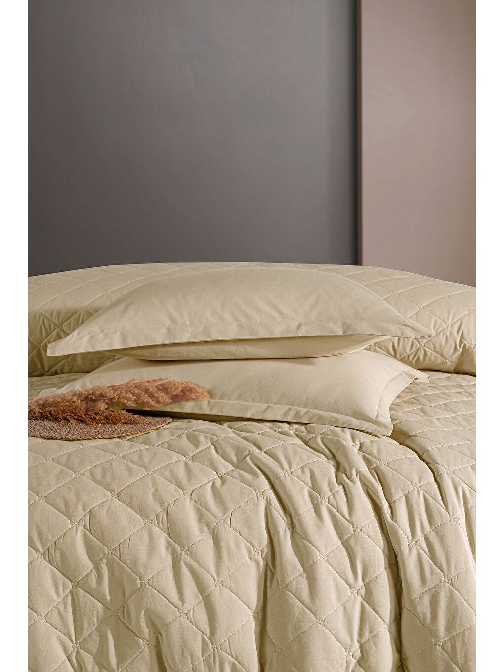 Bej Ranforce %100 Pamuk Çift Kişilik Dört Mevsim Kapitoneli Nevresim Takımı Etta-1