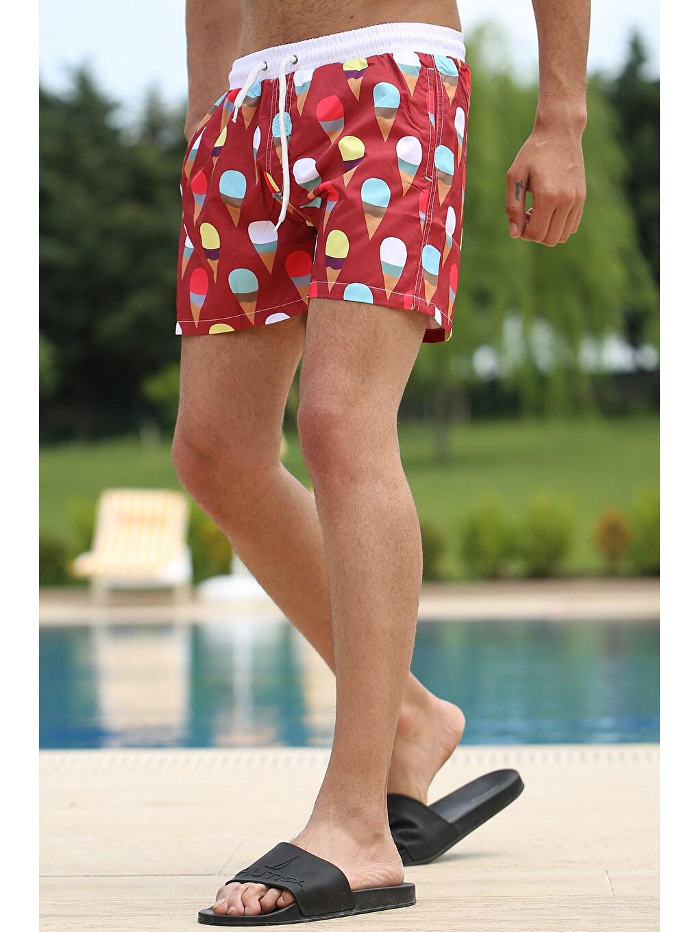 Baskılı Bordo Deniz Şortu 2639