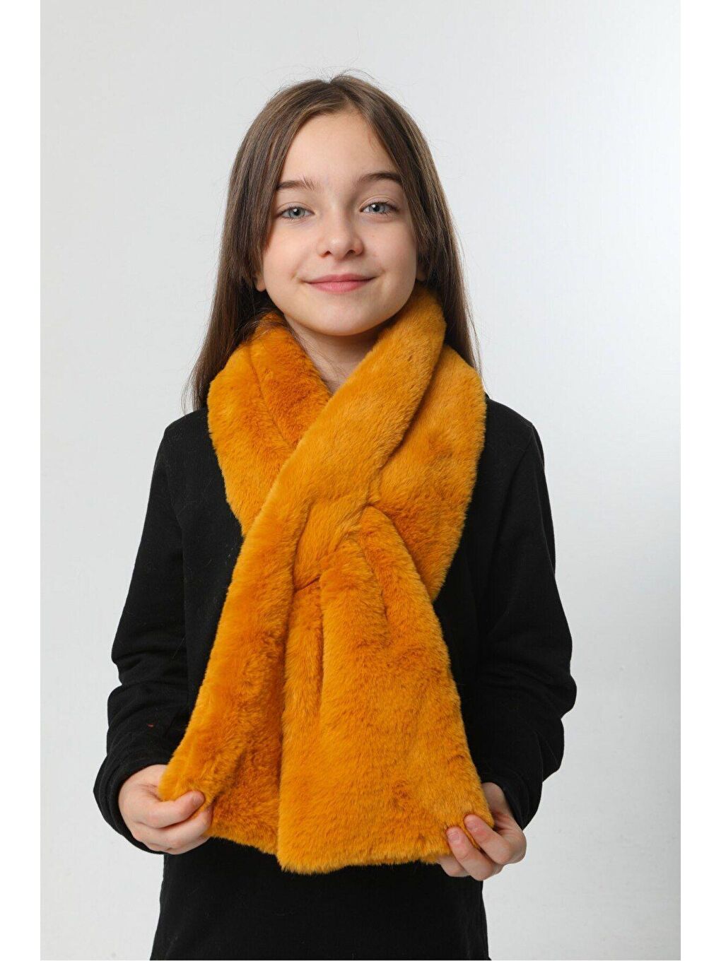 Kahverengi Kız Çocuk Safran Pelüş Kaşkol Boyunluk Atkı Byn001