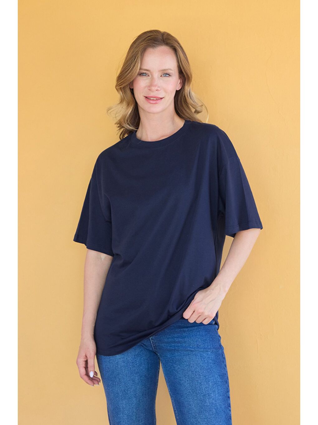 Lacivert Basic Bisiklet Yaka Oversize Tişört-3