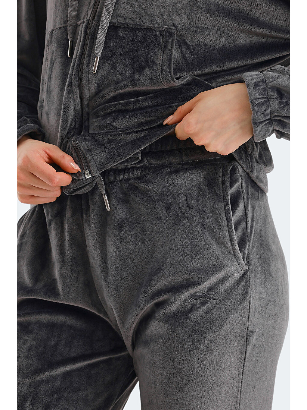 VOTE IN Kadın Fermuarlı Kapüşonlu Cepli Koyu Gri Eşofman Takımı-4