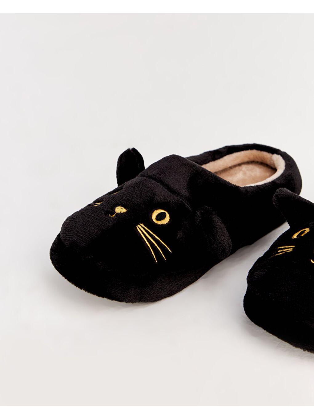 Siyah SİSİ - Kedi Figürlü Kadın Ev Terliği-1