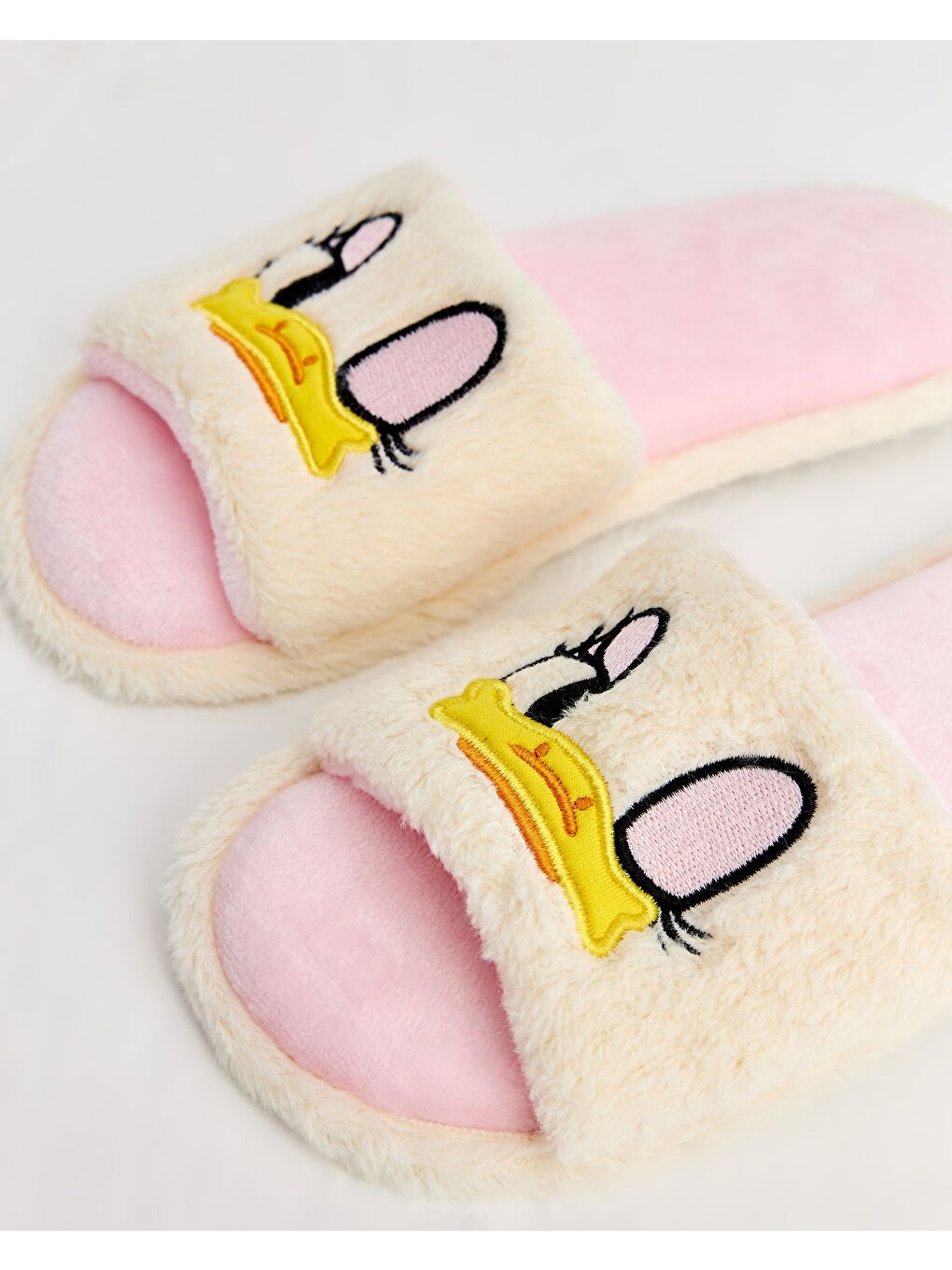 Beyaz BOBİ - Ördek Figürlü Kadın Ev Terliği-1