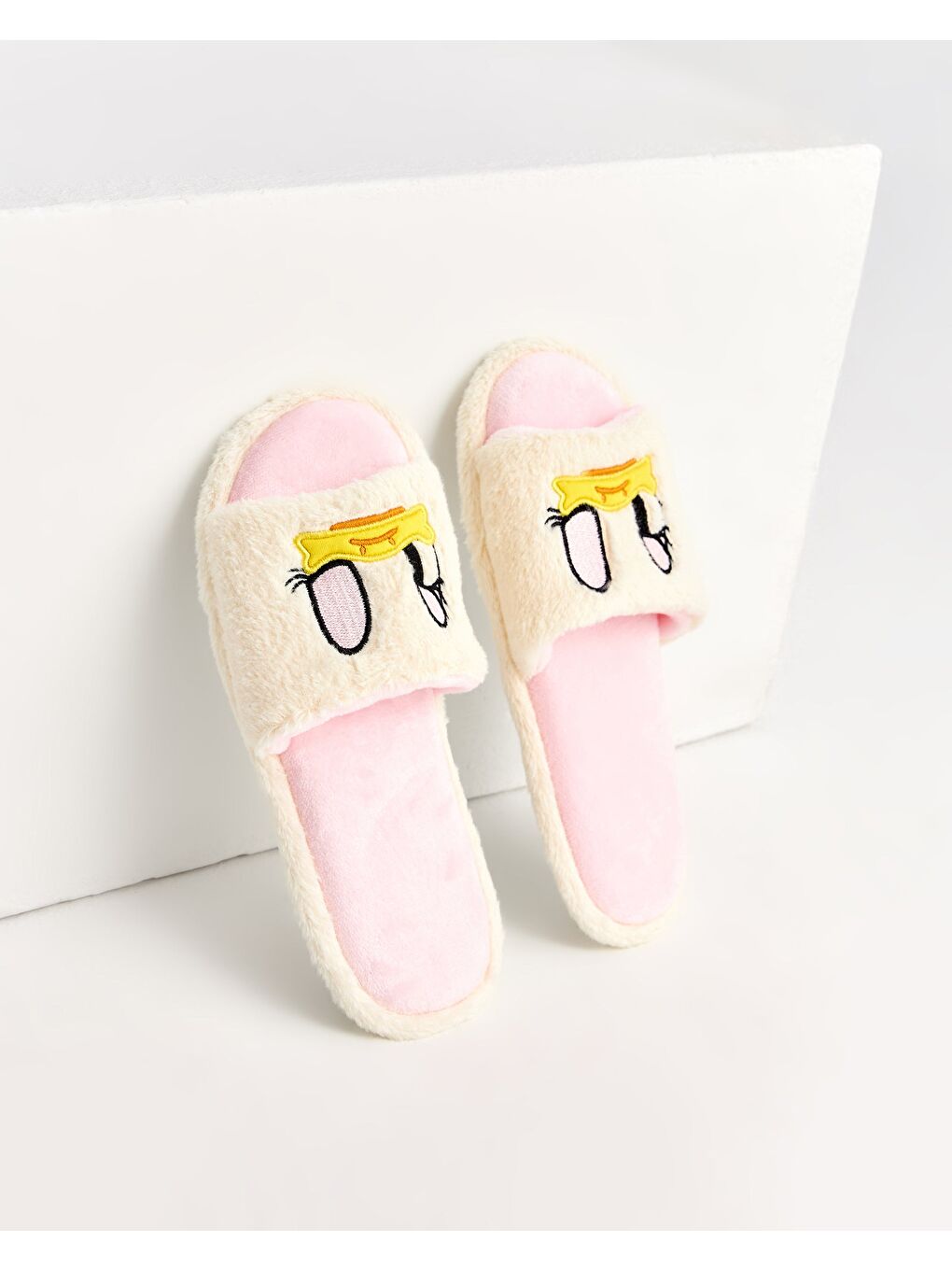 Beyaz BOBİ - Ördek Figürlü Kadın Ev Terliği-3