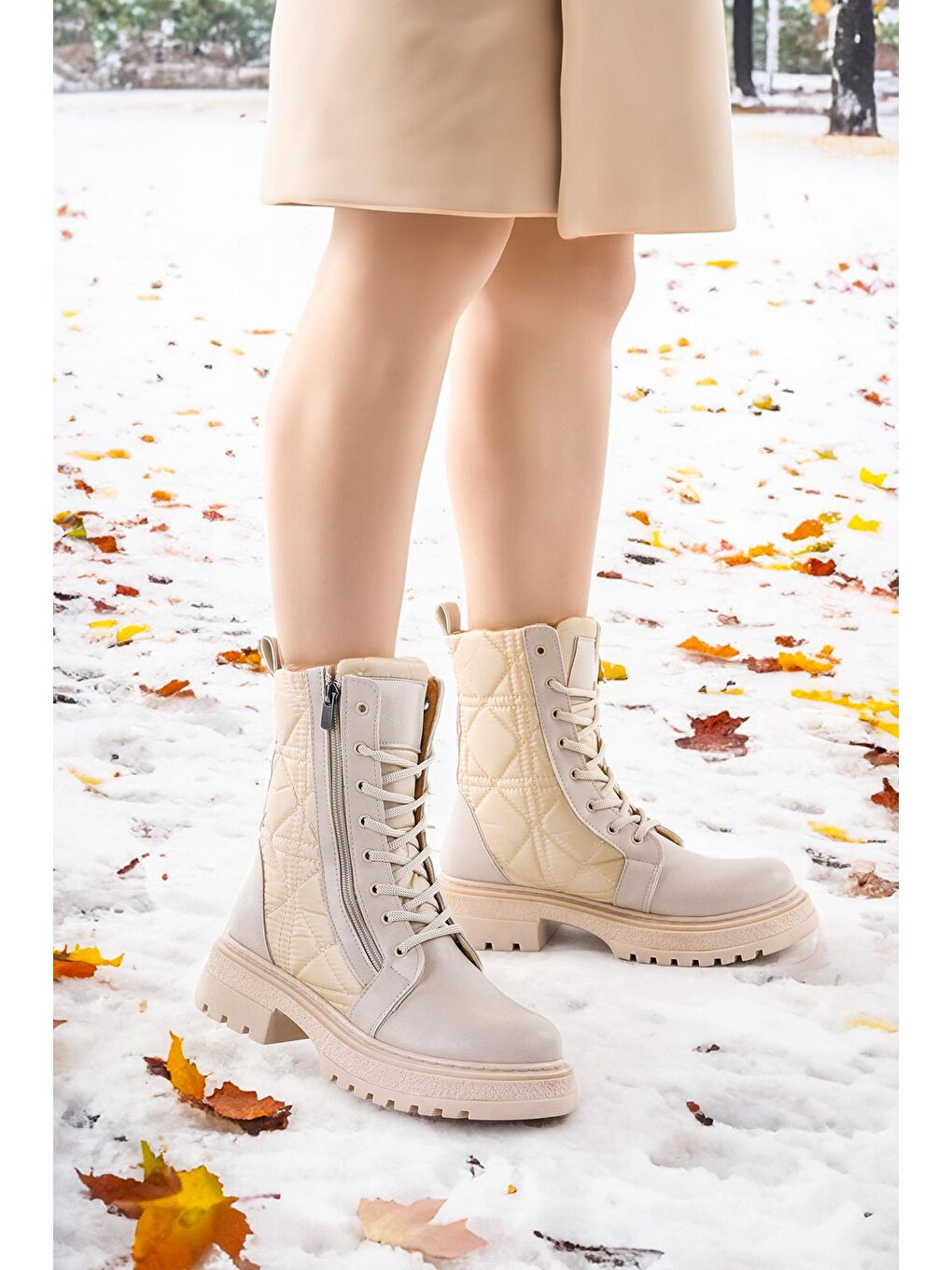 Bej Fermuarlı Termo Taban Kadın Günlük Bot Ayakkabı Cilt Fls 83-7009