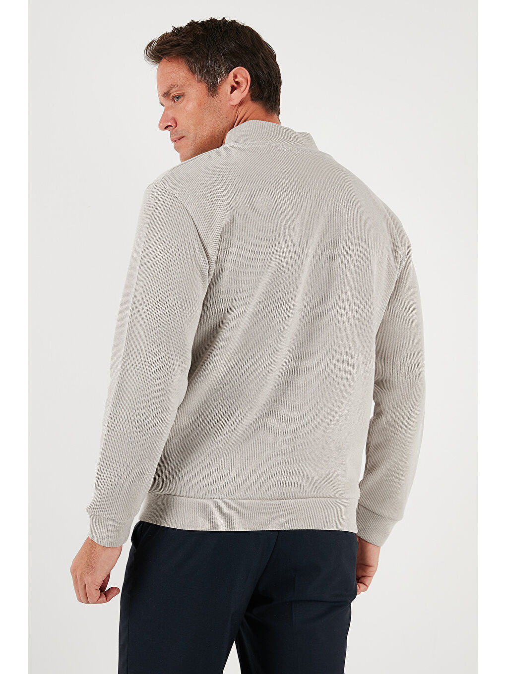 Bej Pamuklu Relaxed Fit Dik Yaka Fermuarlı Hırka 5901075-6