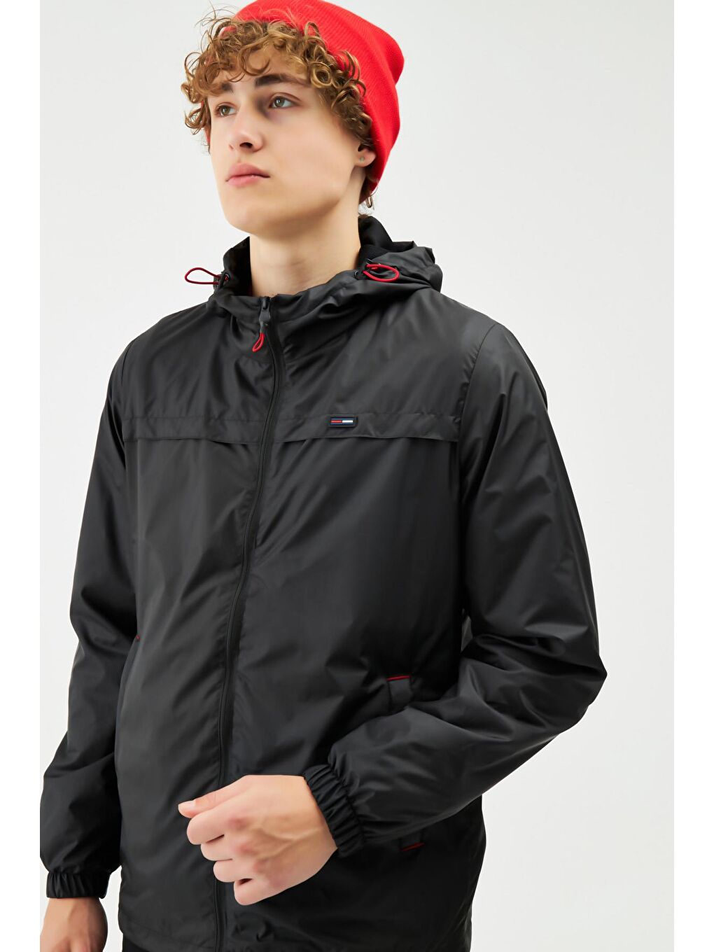 Siyah Erkek Beyaz Suya Dayanıklı Kapüşonlu İçi Astarlı Cepli Yağmurluk - Rüzgarlık Ceket Y-25-3